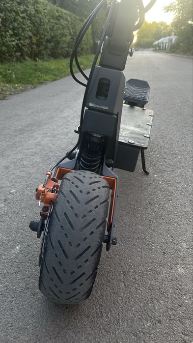 Електросамокат kukirin g4 2025 року