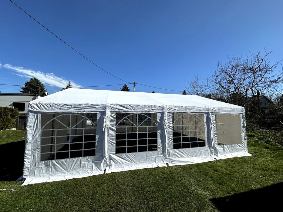 Namiot imprezowy/stoły, krzesła, oświetlenie