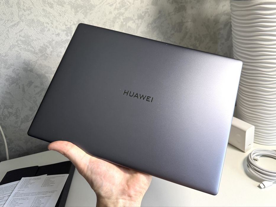 Huawei MateBook X 14 / Ryzen7 16-ядер /512/16/2K (Б/У)