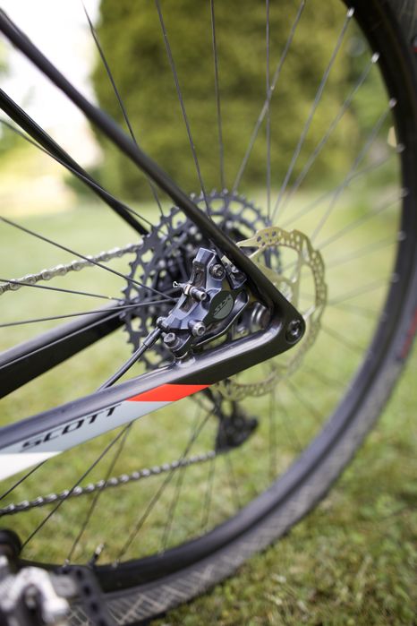 Scott scale 930 2019, rozmiar L,carbon