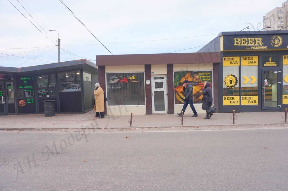 Чудова крамничка на вході до житлового району Харків оренда