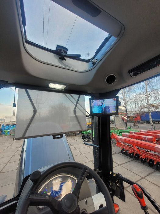 Трактор СКАУТ TB-904С з кондиціонером