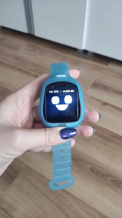 Zegarek tobi niebieski smartwatch dla dzieci