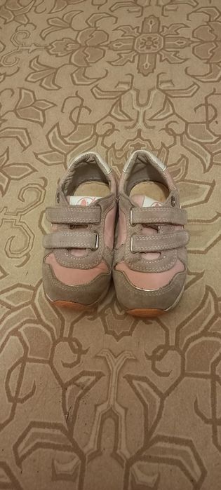 Кросівки на дівчинку, 22 розмір, Naturino