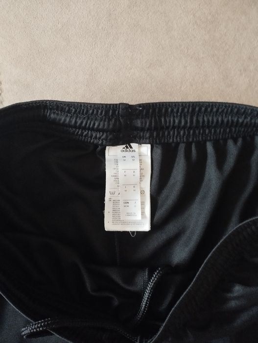 Spodenki sportowe Adidas roz M