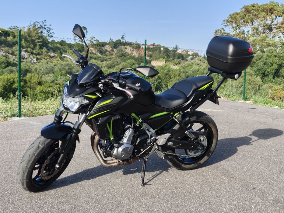 Kawasaki Z650–Full Extras  (SC Project)