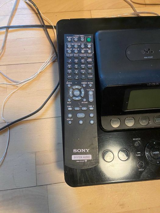 Музичний центр Sony Giga Juke NAS-E300HD (HDD 80GB/USB/CD)