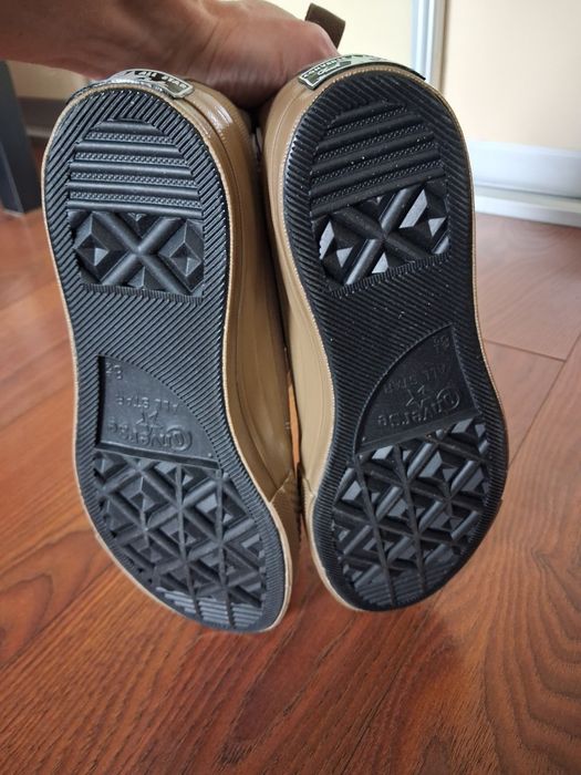 Converse Gore-Tex 42.