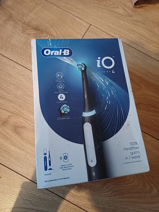 Szczoteczka Magnetyczna Oral-B iO 4