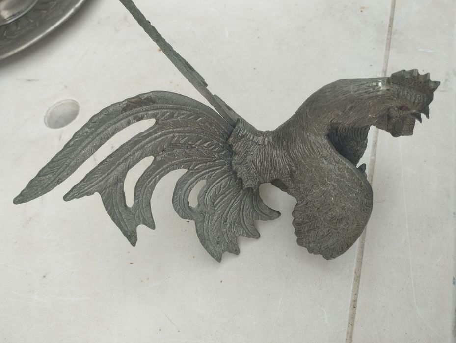 Peças decorativas em estanho