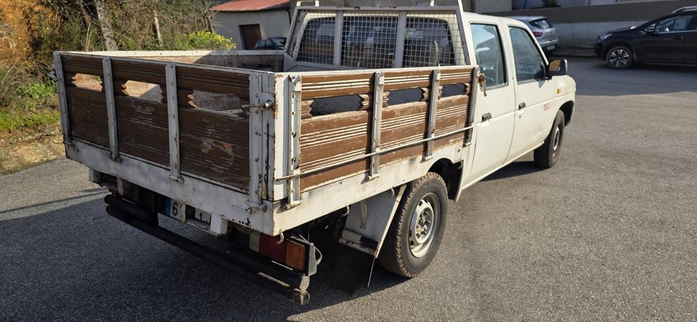 Nissan pick up com apenas 168.000kns