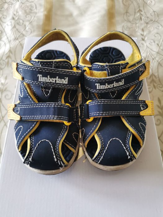 Sandały kryte Timberland- rozmiar 27