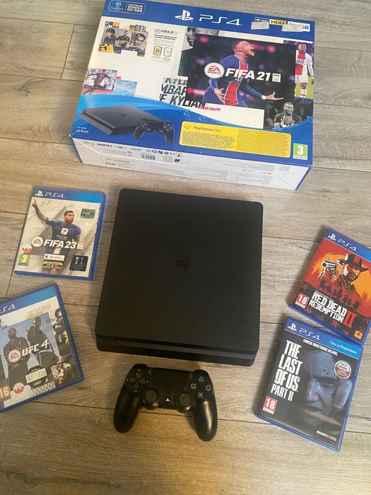 PlayStation 4 + gry
