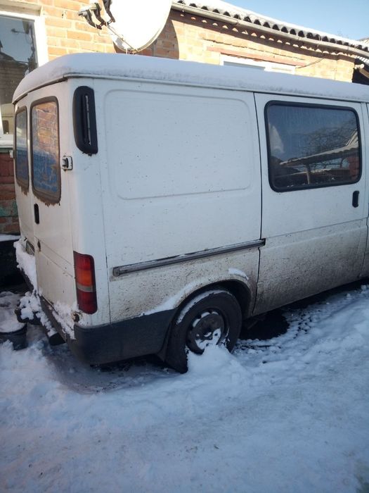 Форд транзит 2.5 1998р