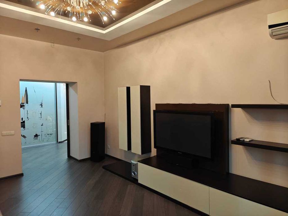 Продаж 3 кім. квартири. 92м2 стеля3м. Індив. опл. Новобуд. Поділ№17239