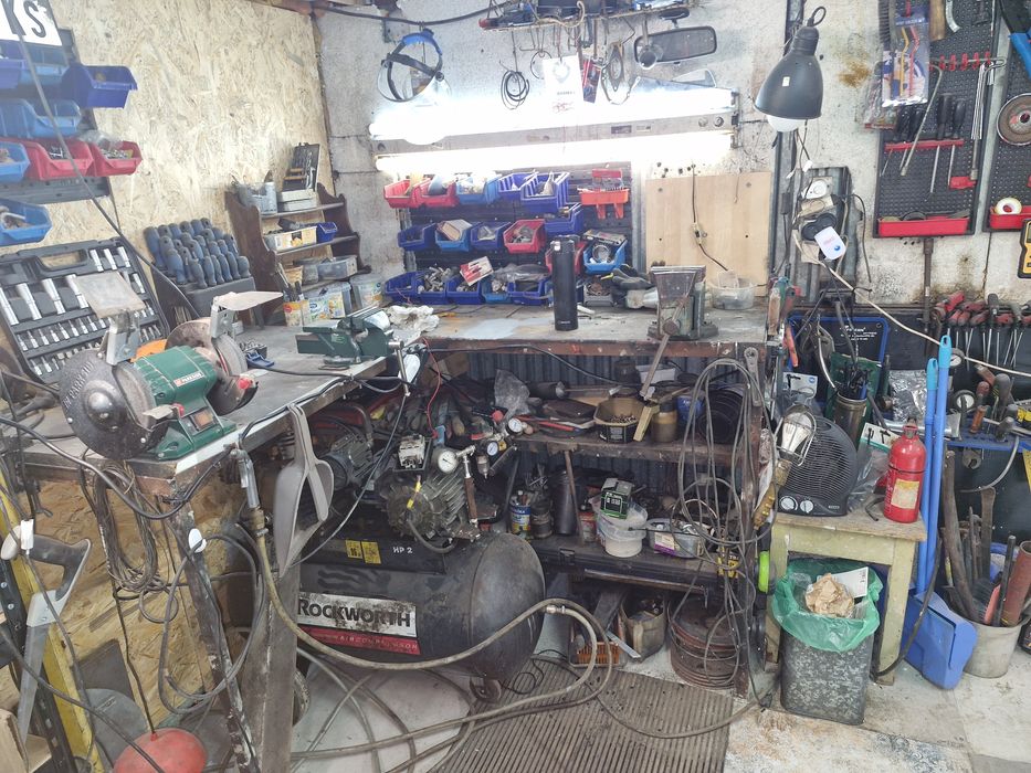 Wynajmę   garaż z kanałem na godzinyPowierzchnia: 18