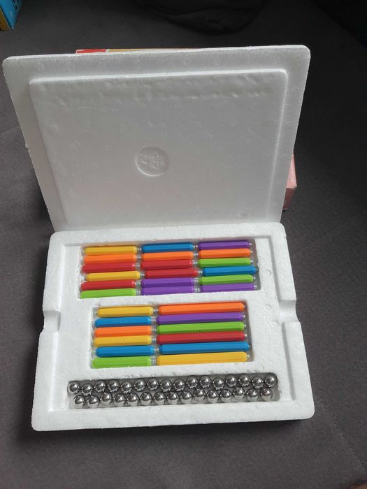 Klocki magnetyczne Play tive 60 sztuk. Lidl