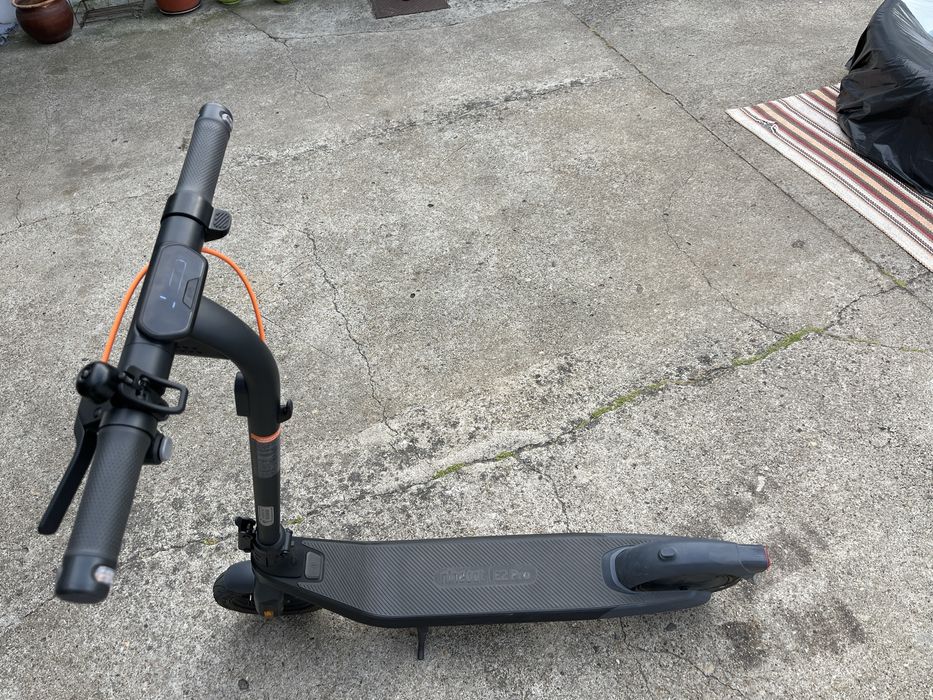Vendo trotinete ninebot E2/pro