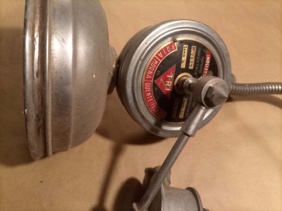 Misturadora Antiga Industrial Chuveiro