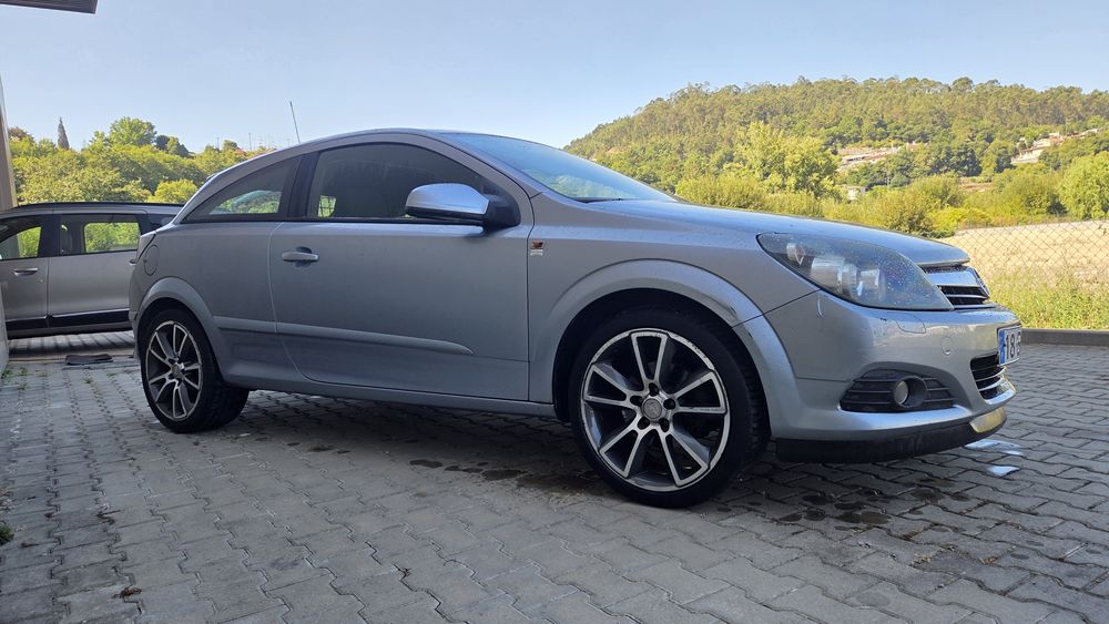 Opel Astra GTC 1.3 CDTI VAN