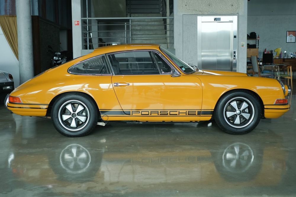 Porsche 911 Série F