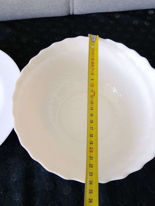 2 duże talerze Arcopal France