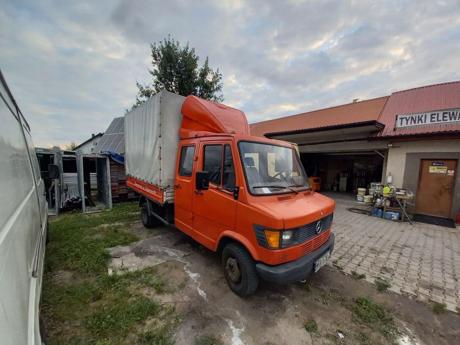 Mercedes-Benz Kaczka 410 Plandeka