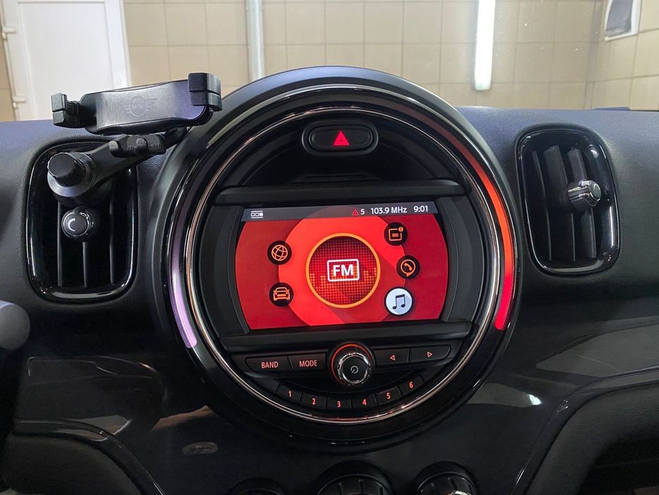 Продам авто Mini COUNTRYMAN