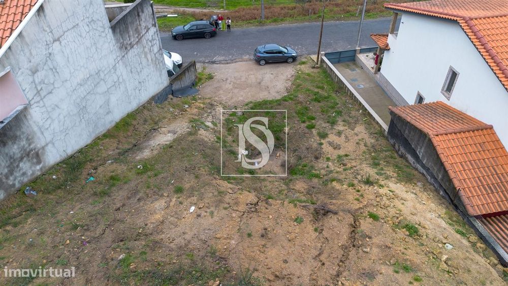 Terreno  Venda em Vandoma,Paredes