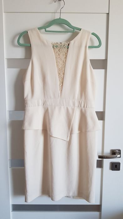 Forever 21 sukienka  kremowa r 40