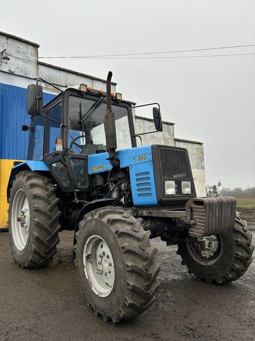 Трактор Беларус-892