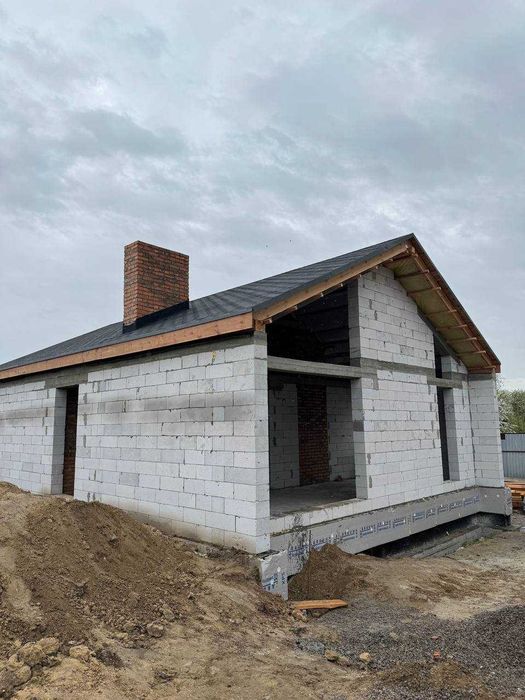 Будівництво будинків під ключ у Києві — від фундамента до даху