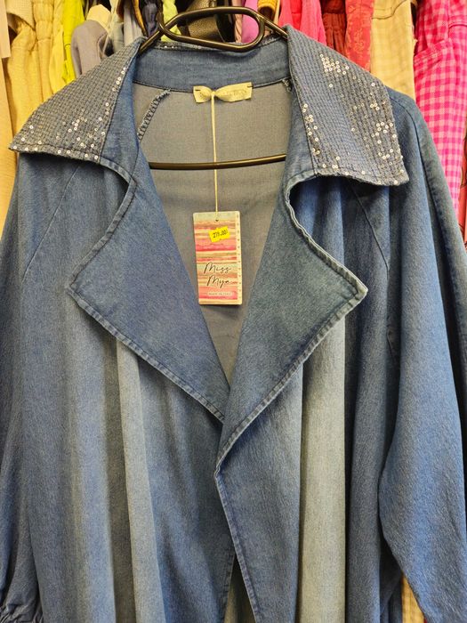 Płaszczyk jeans cienki, Uni, Italy !!!