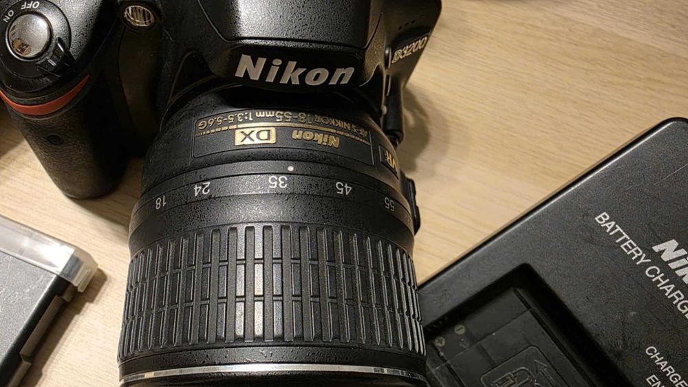 Aparat fotograficzny NIKON D3200+ 18-55 VR + obiektyw AF nikkor 50 mm