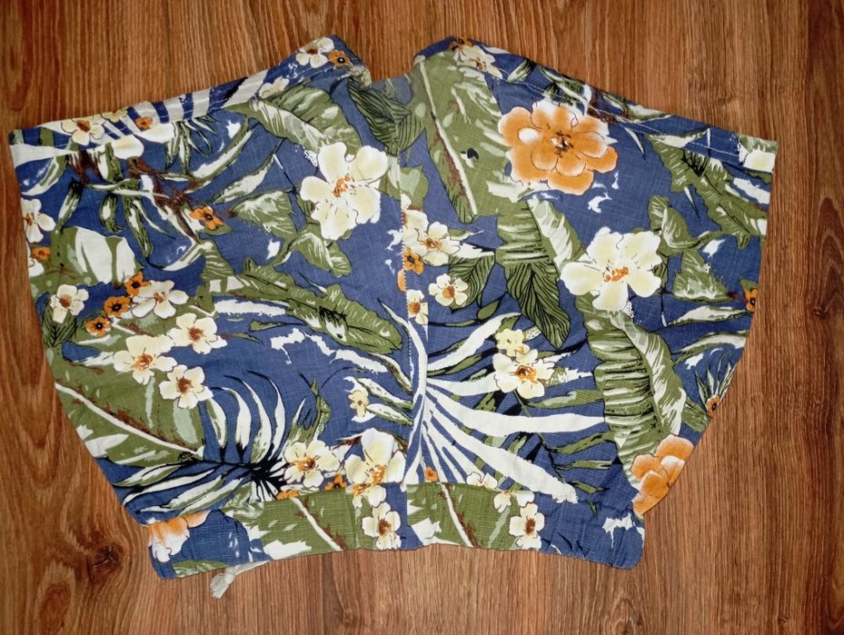 Spodenki szorty materiałowe damskie roz.40