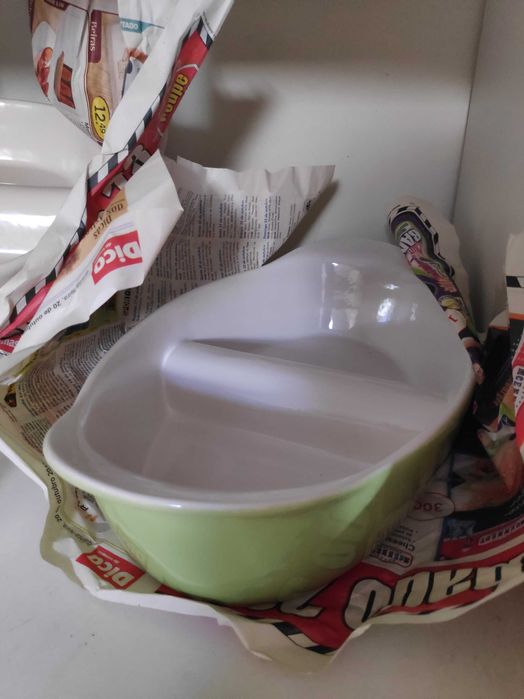 Various Unused Tableware64741022359426120