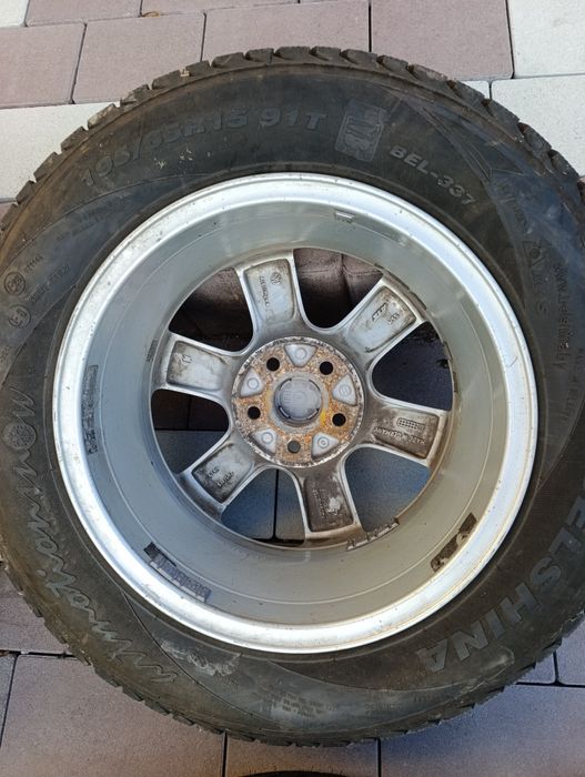 Титани з резиною зимовою