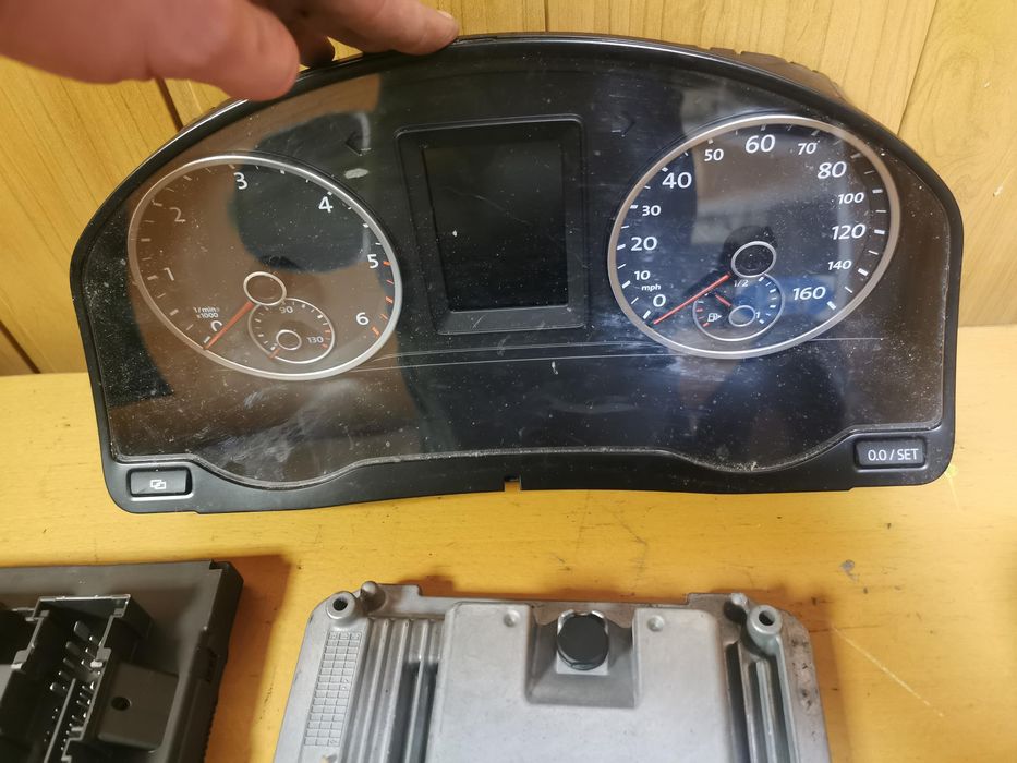 Zestaw startowy vw tiguan i 5n 20 Tdi 140km cffb