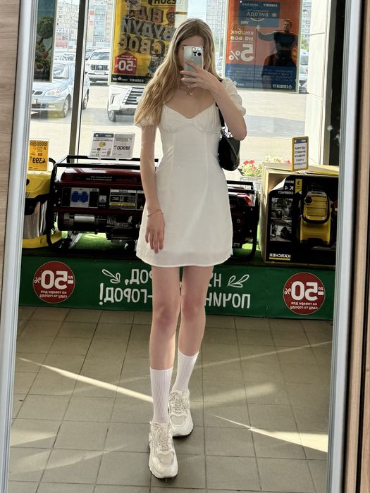 Біла (молочна) сукня h&m , xs ідеальний стан