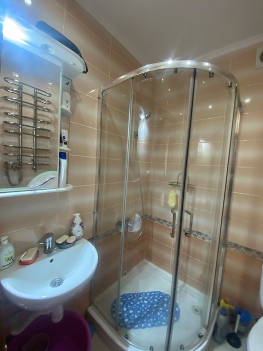 Під ПРОГРАМИ ,Продаж 1кім квартири, Пасічна