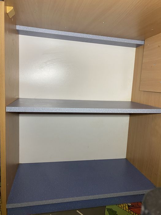 Стіл письмовий з полицями