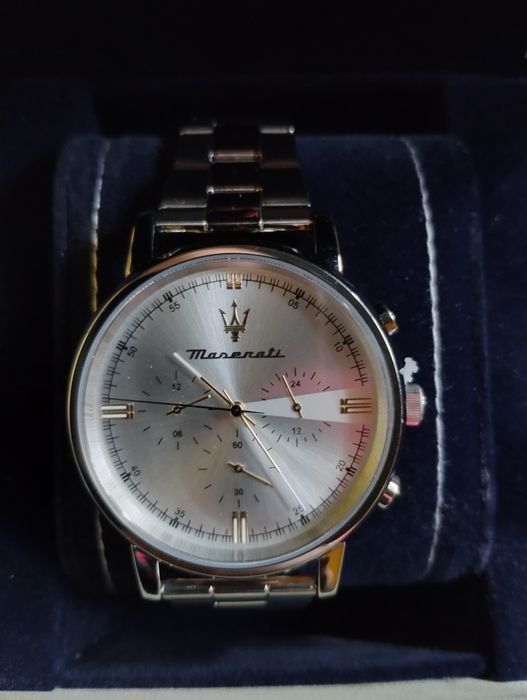 NOWY Zegarek srebrny Maserati Eleganza R8873630002