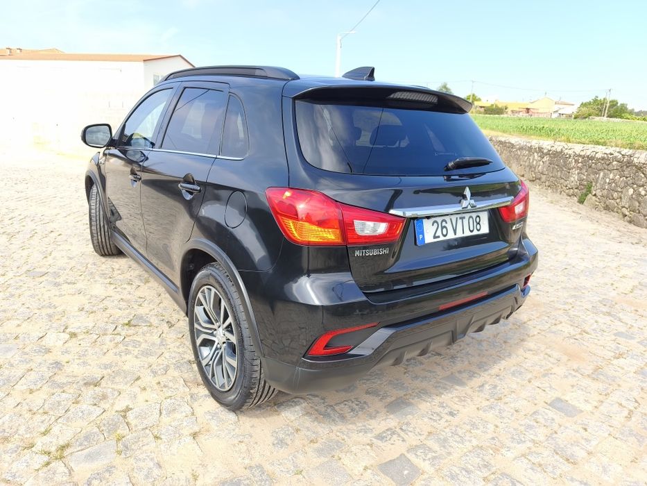 Mitsubishi ASX — fotografia 4