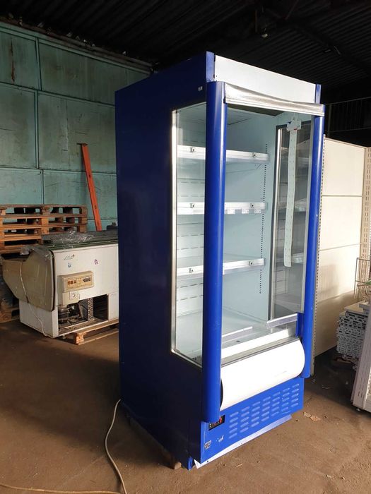 Регал холодильный Эверест бу. Горка холодильная бу. Витрина торговая