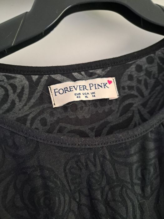 Czarny t-shirt damski