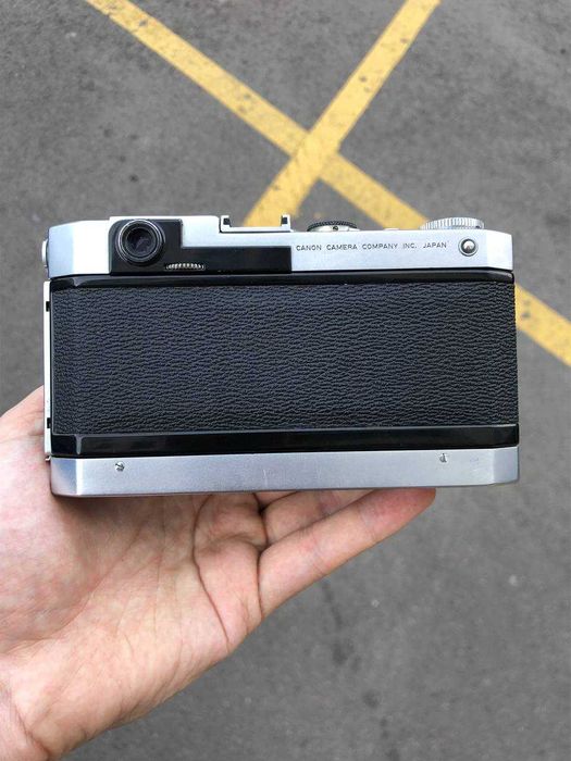 Плівочна фотокамера Canon VT with Canon Lens 50mm f/1.8