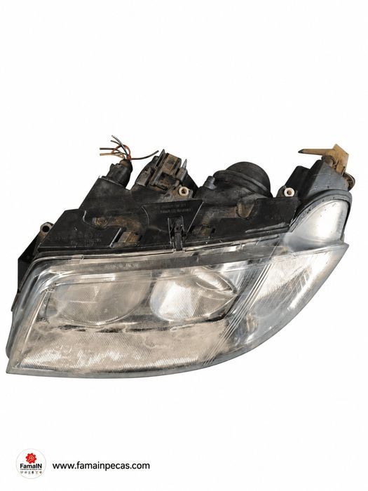Ótica / Farol Esquerdo VW PASSAT B5.5 1.9 TDI (96 kW / 130 cv) [11.2000 - 05.2005]