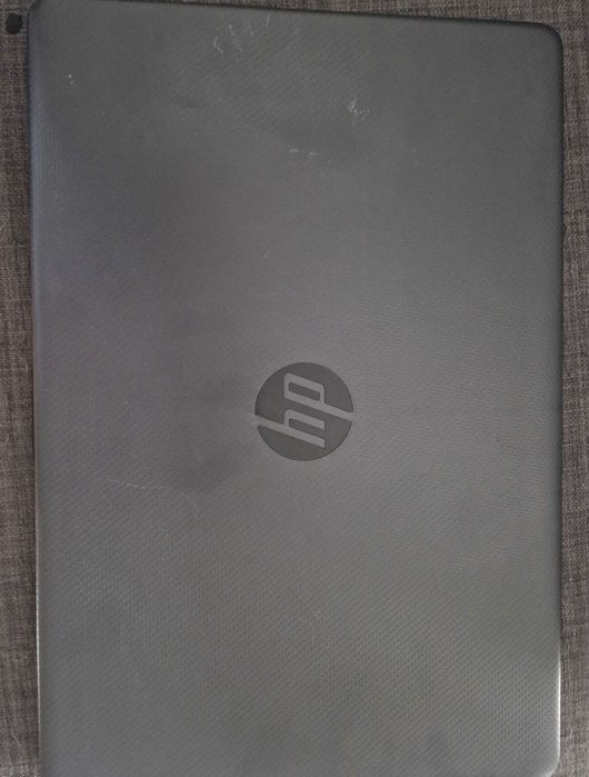Excelente portátil para estudos HP 250 G8 i5 11.ª Geração | Office Permanente | SSD 258 GB | Bom estado