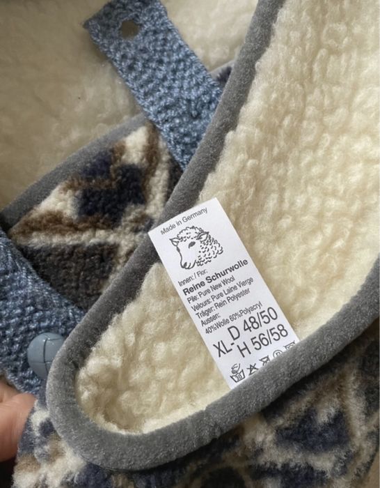 Bezrekwanik Wełniana kamizelka