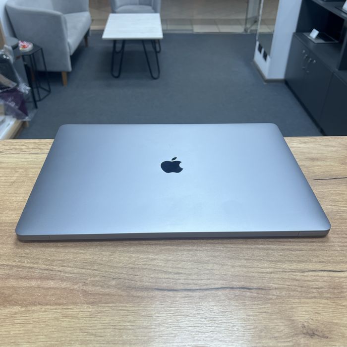 macbook pro 16 2019 і9 - купити ноутбуки - Ціна на OLX.ua
